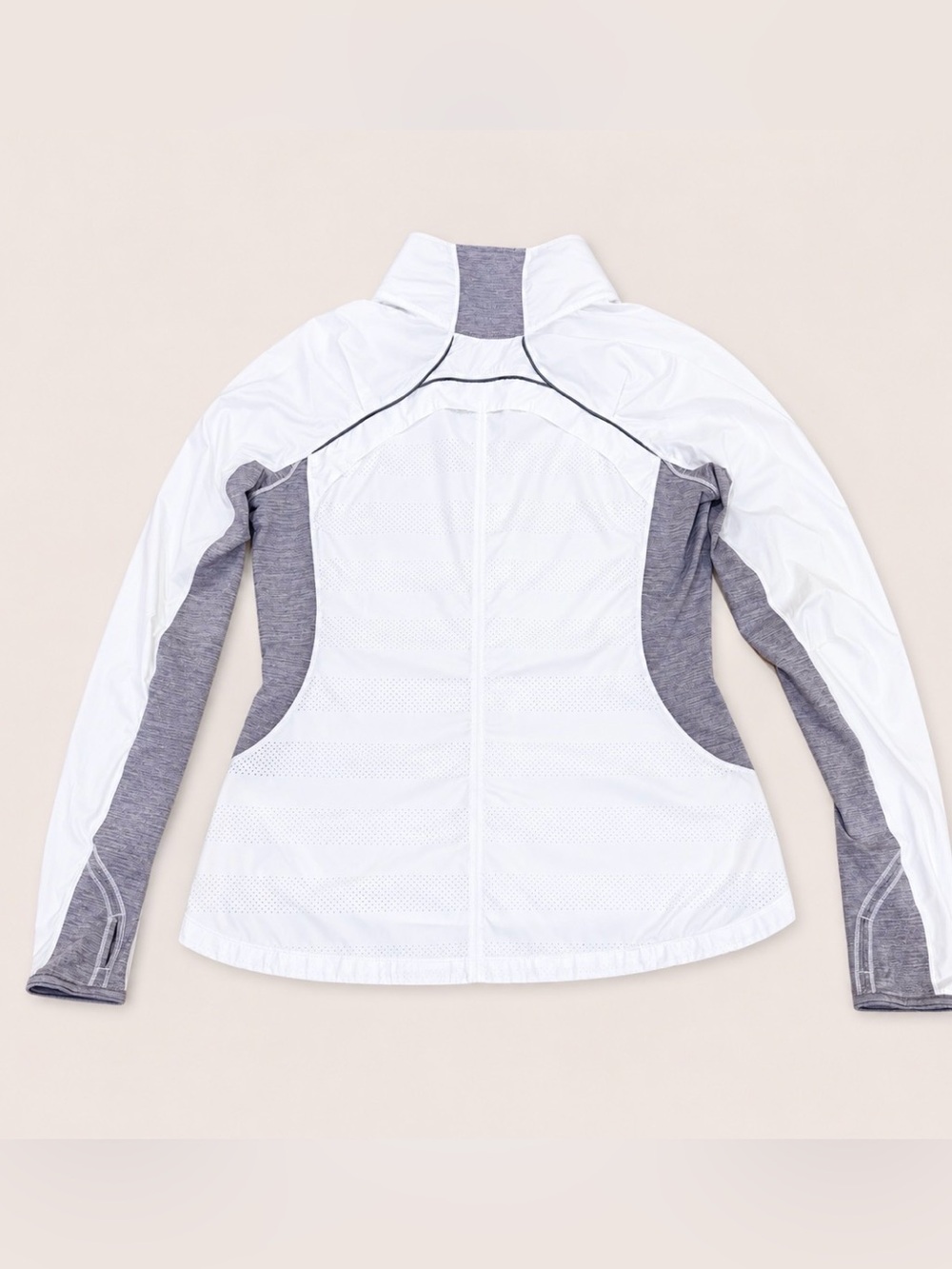 Lululemon Running Windbreaker Jacket White Gray Reflective Thumbholes Women's 6 - Picture 3 of 10